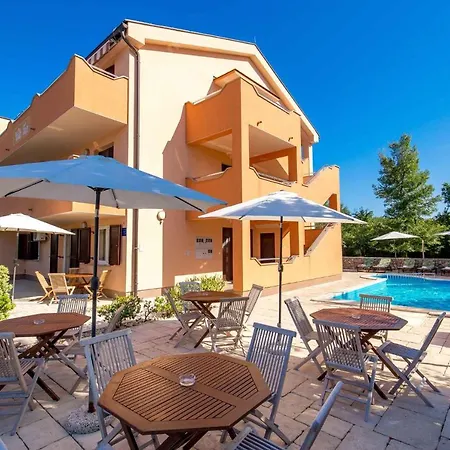 In Silo/insel Krk 13479 Apartment