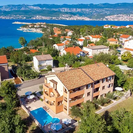 Apartment In Silo/insel Krk 13479 *