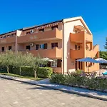In - Insel Krk 13479 شقة